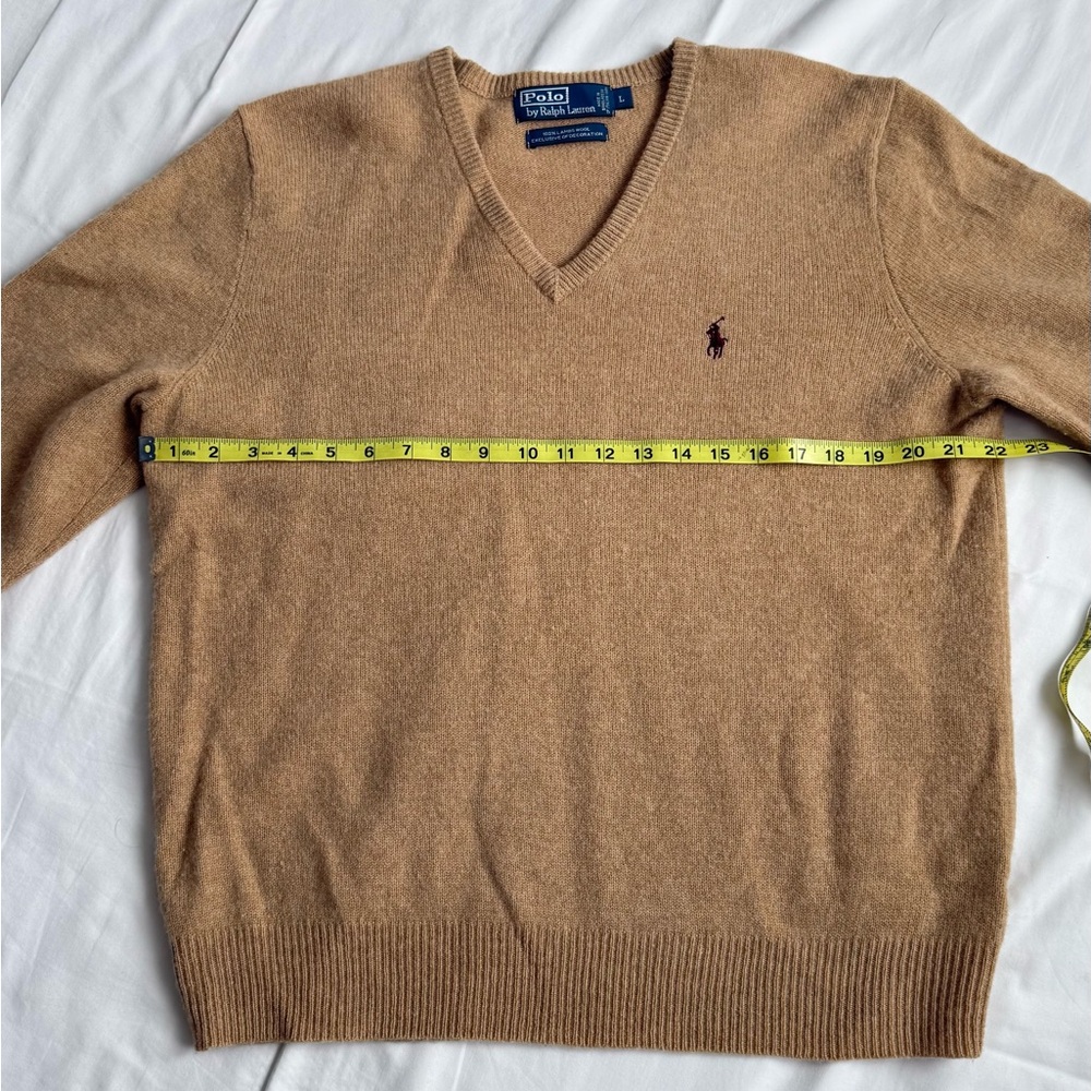 Polo Ralph Lauren 100% Lambswool V-Neck Sweater – Tan/Camel – Size L - Picture 9 of 9